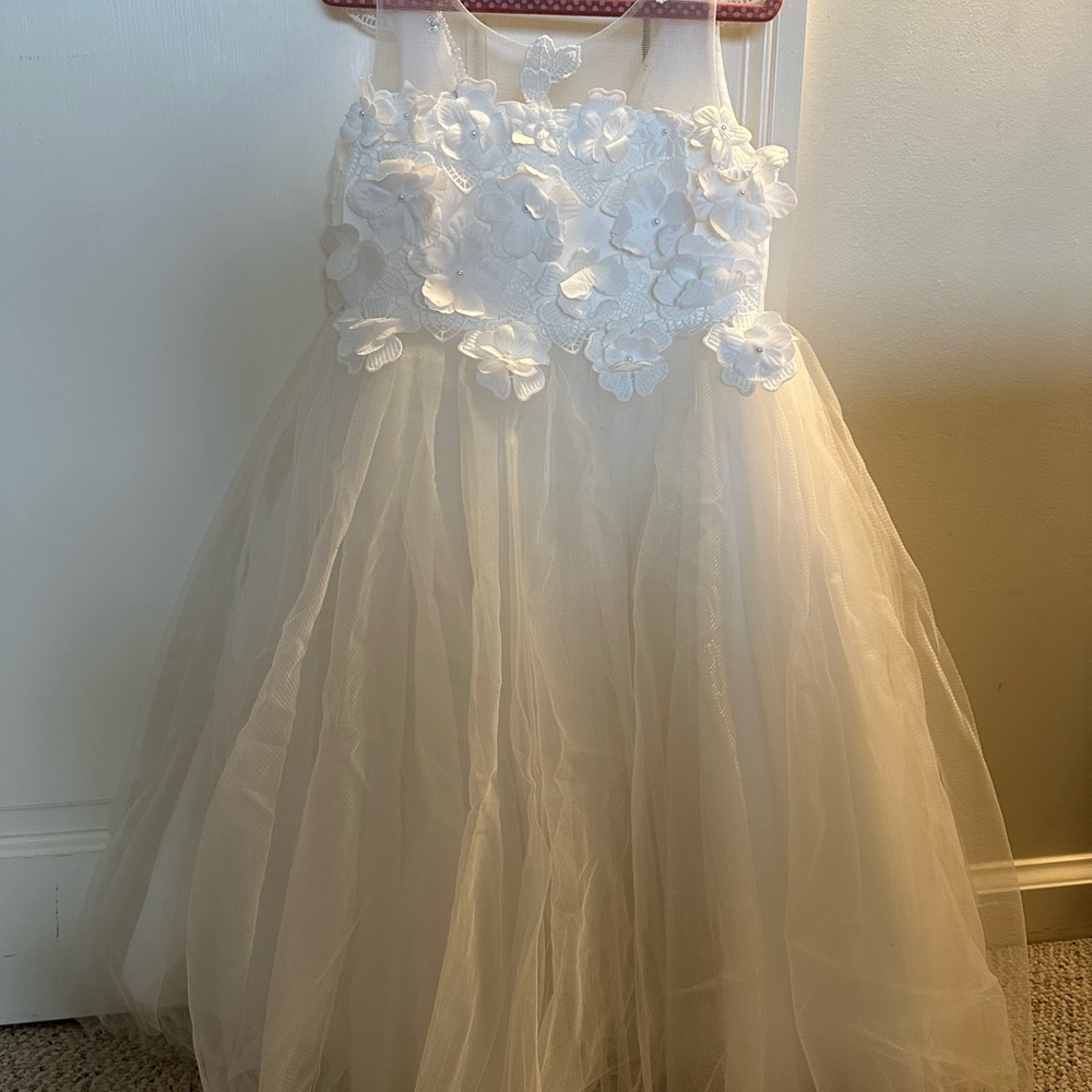 Flower girl tulle dress size 4/5